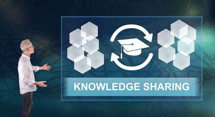 子衿的拼音版？