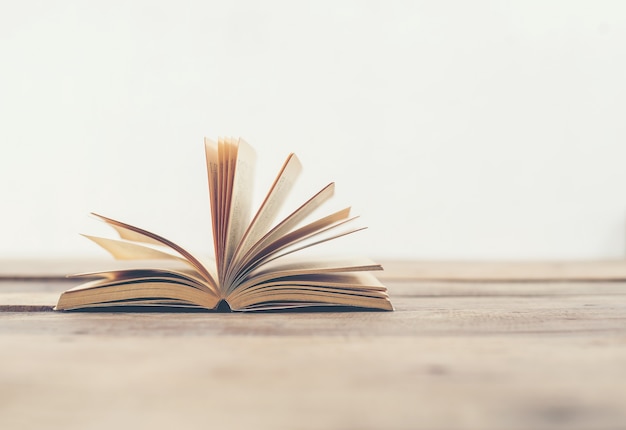 我是光荣的少先队手抄报内容写什么