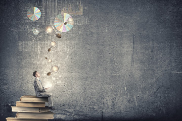 我像个孤独患者自我拉扯是什么歌